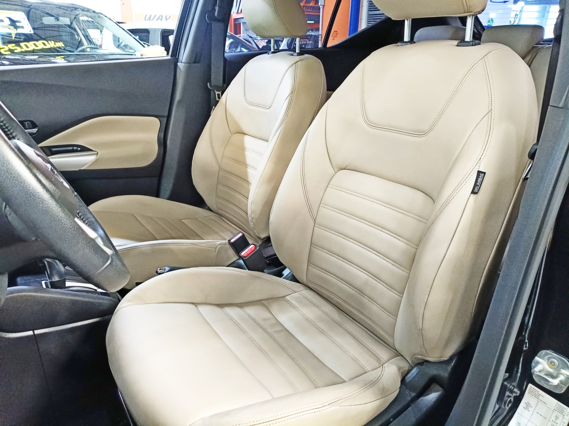 NISSAN KICKS