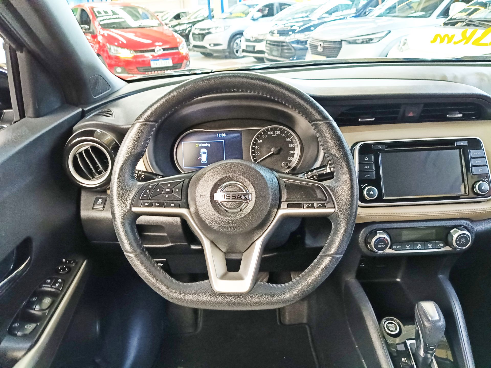 NISSAN KICKS