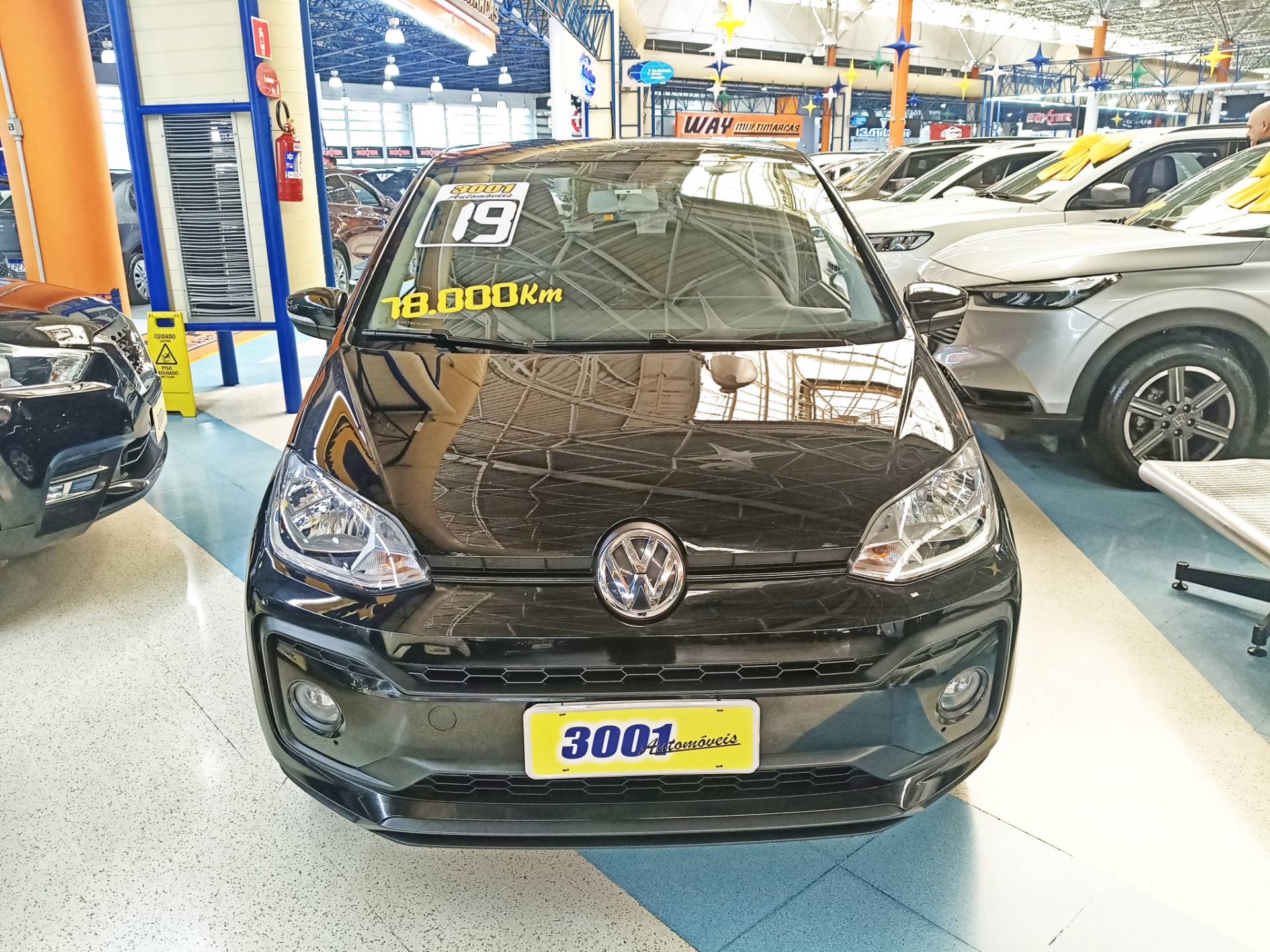 VOLKSWAGEN UP