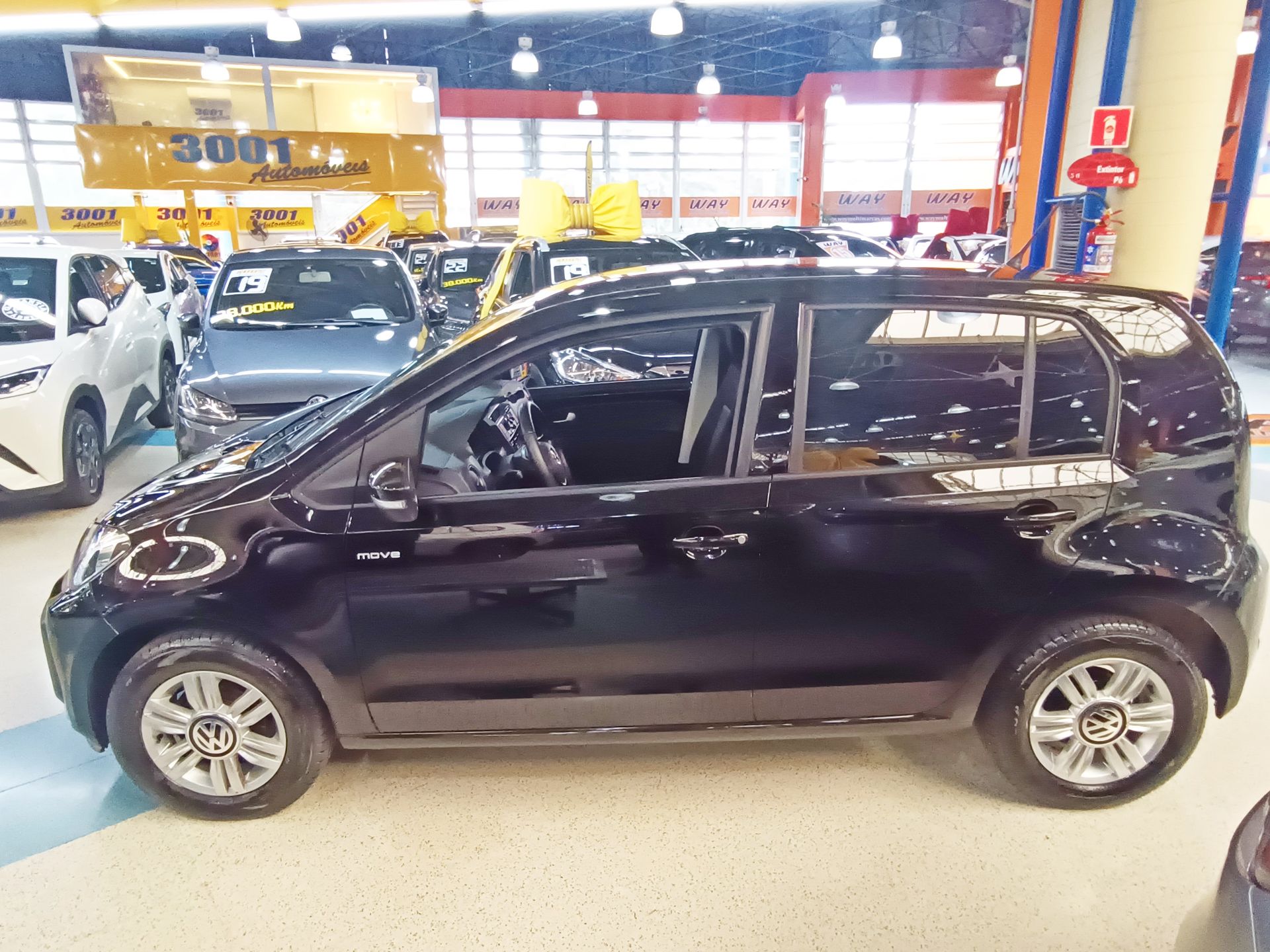 VOLKSWAGEN UP
