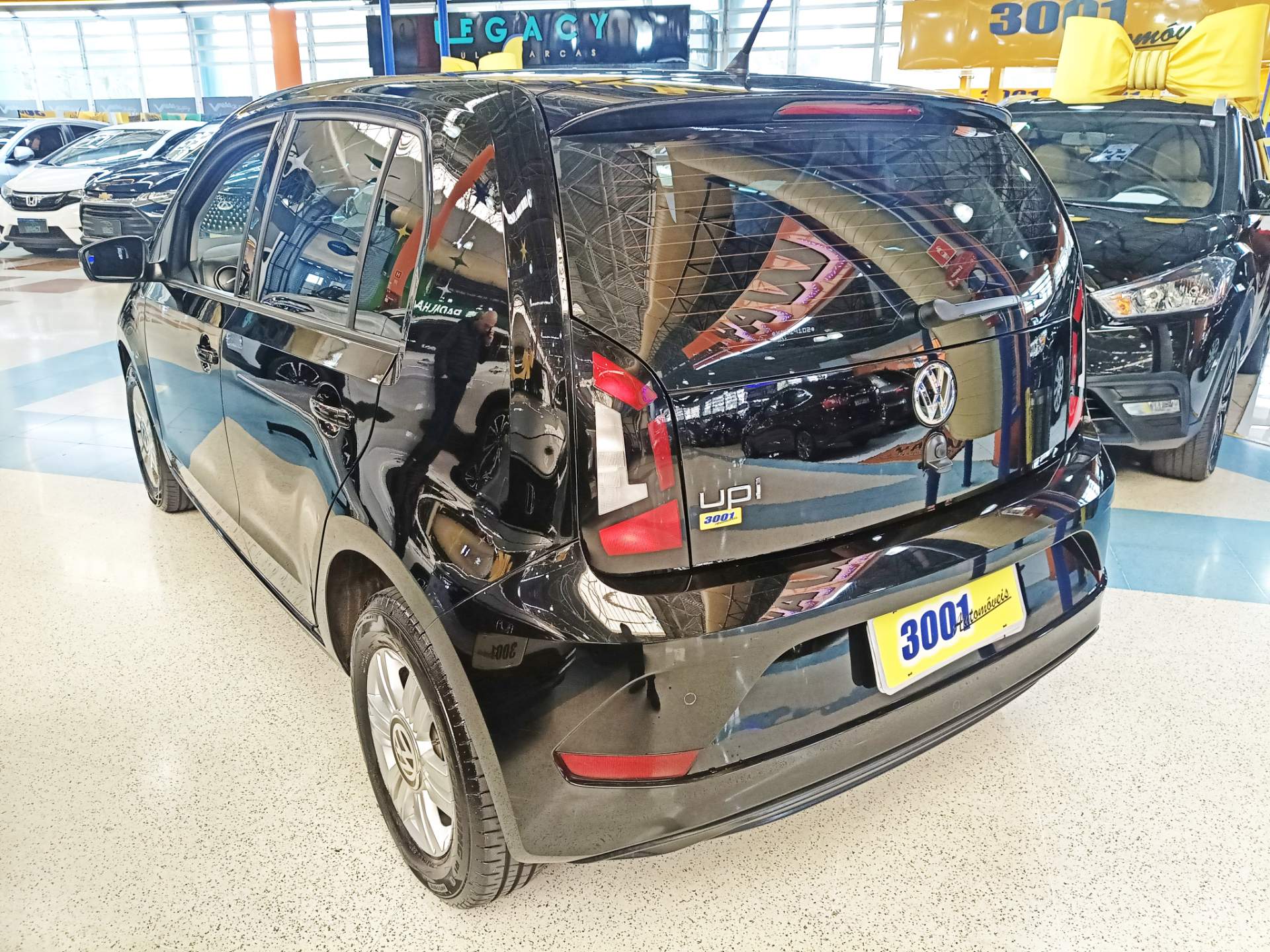 VOLKSWAGEN UP