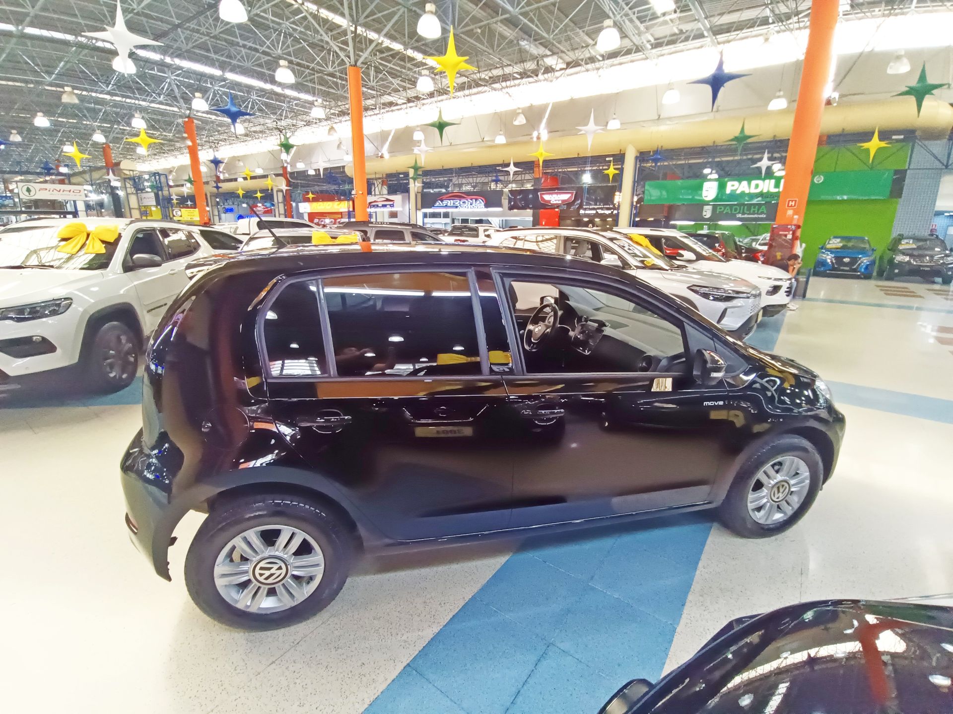 VOLKSWAGEN UP