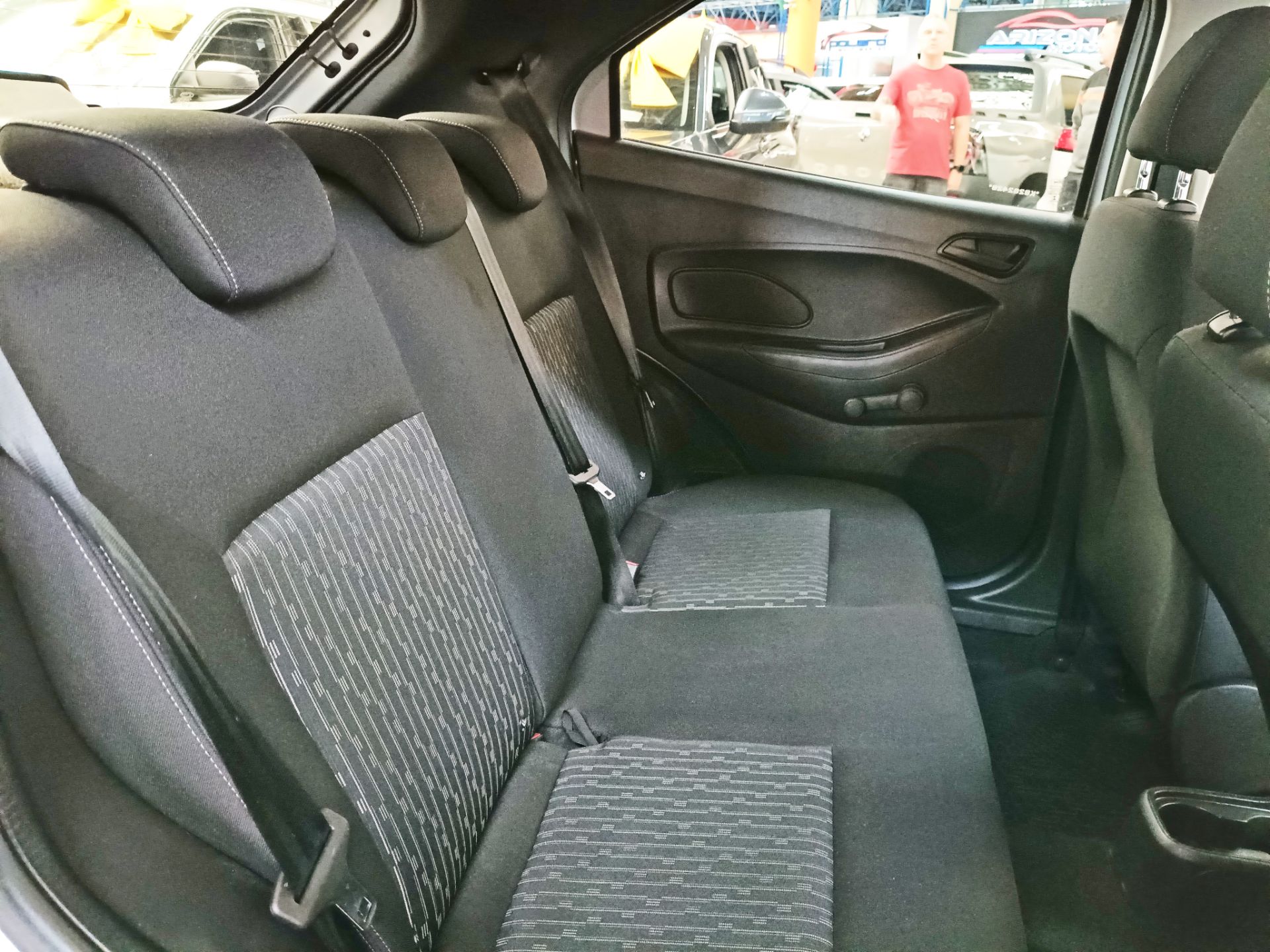 FORD KA