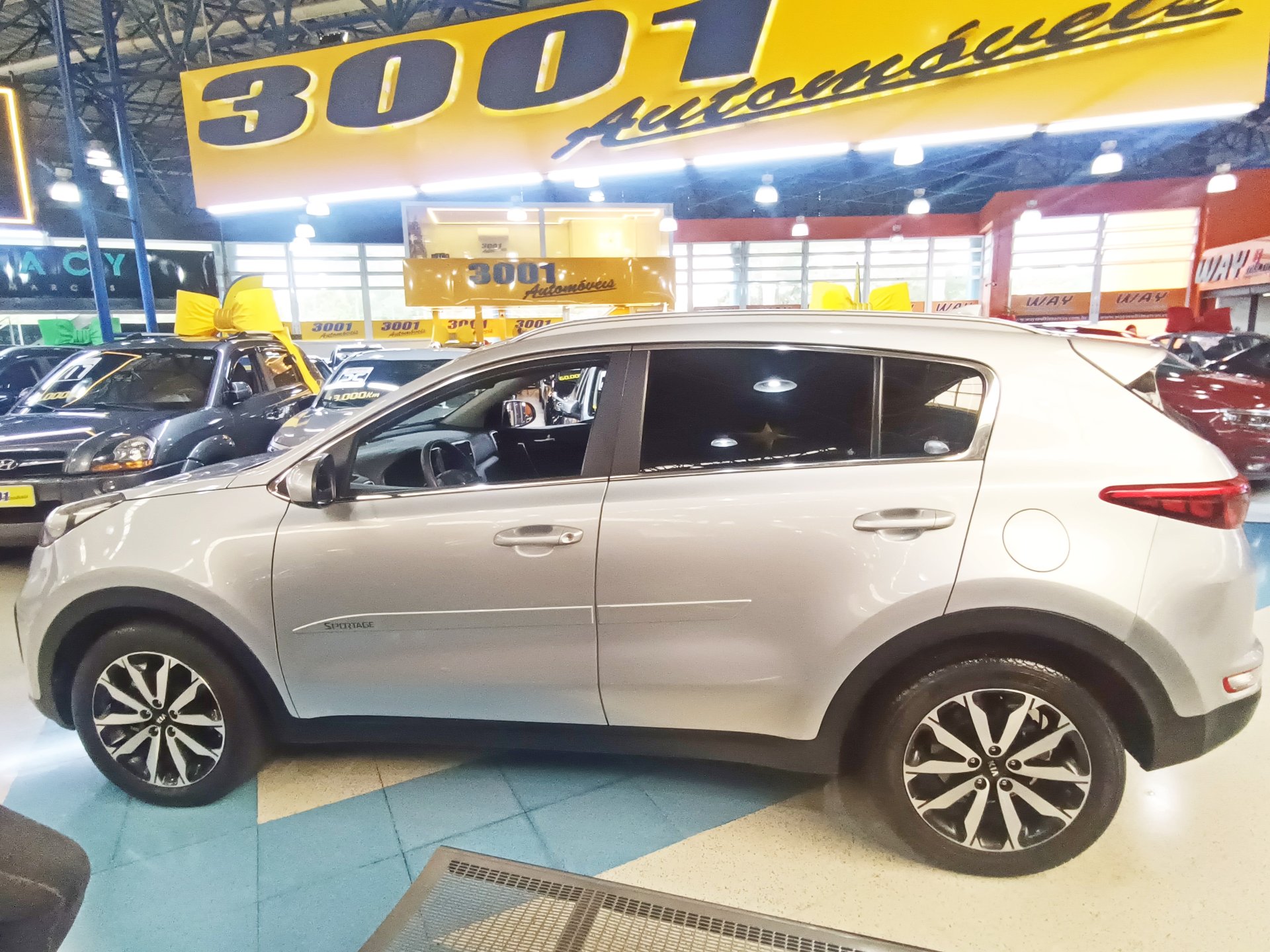 KIA SPORTAGE