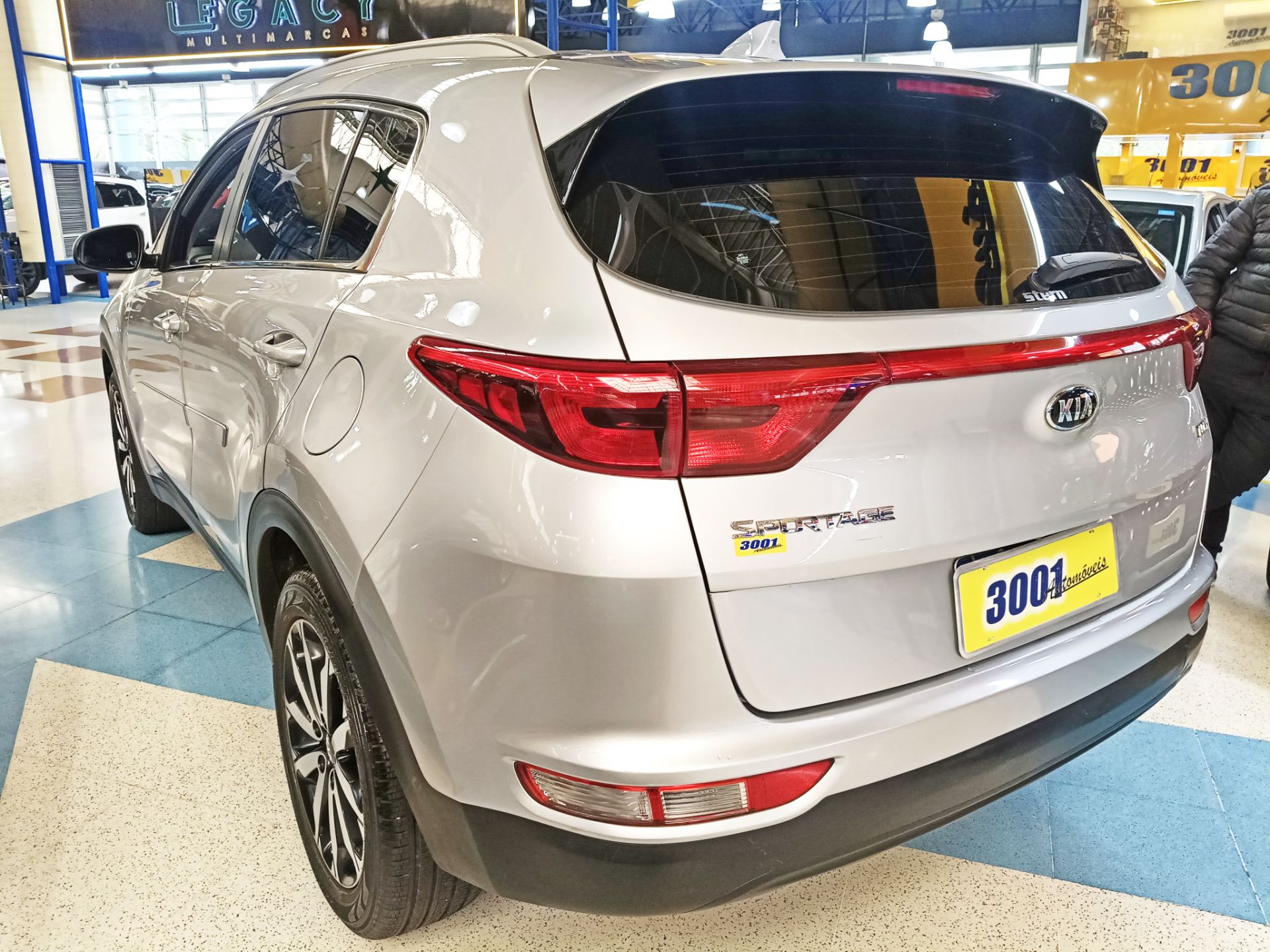 KIA SPORTAGE