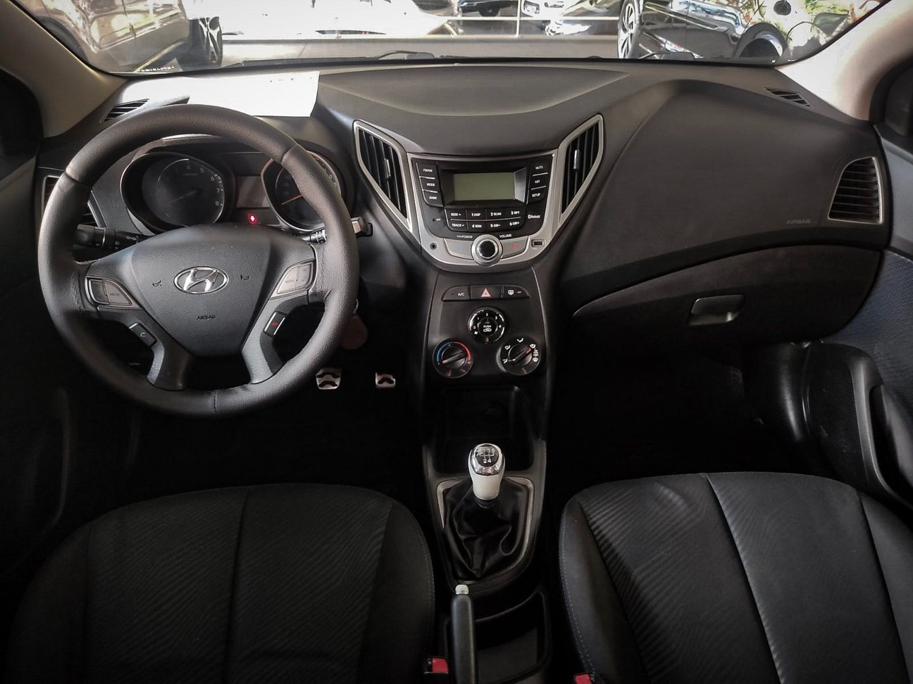 HYUNDAI HB20X