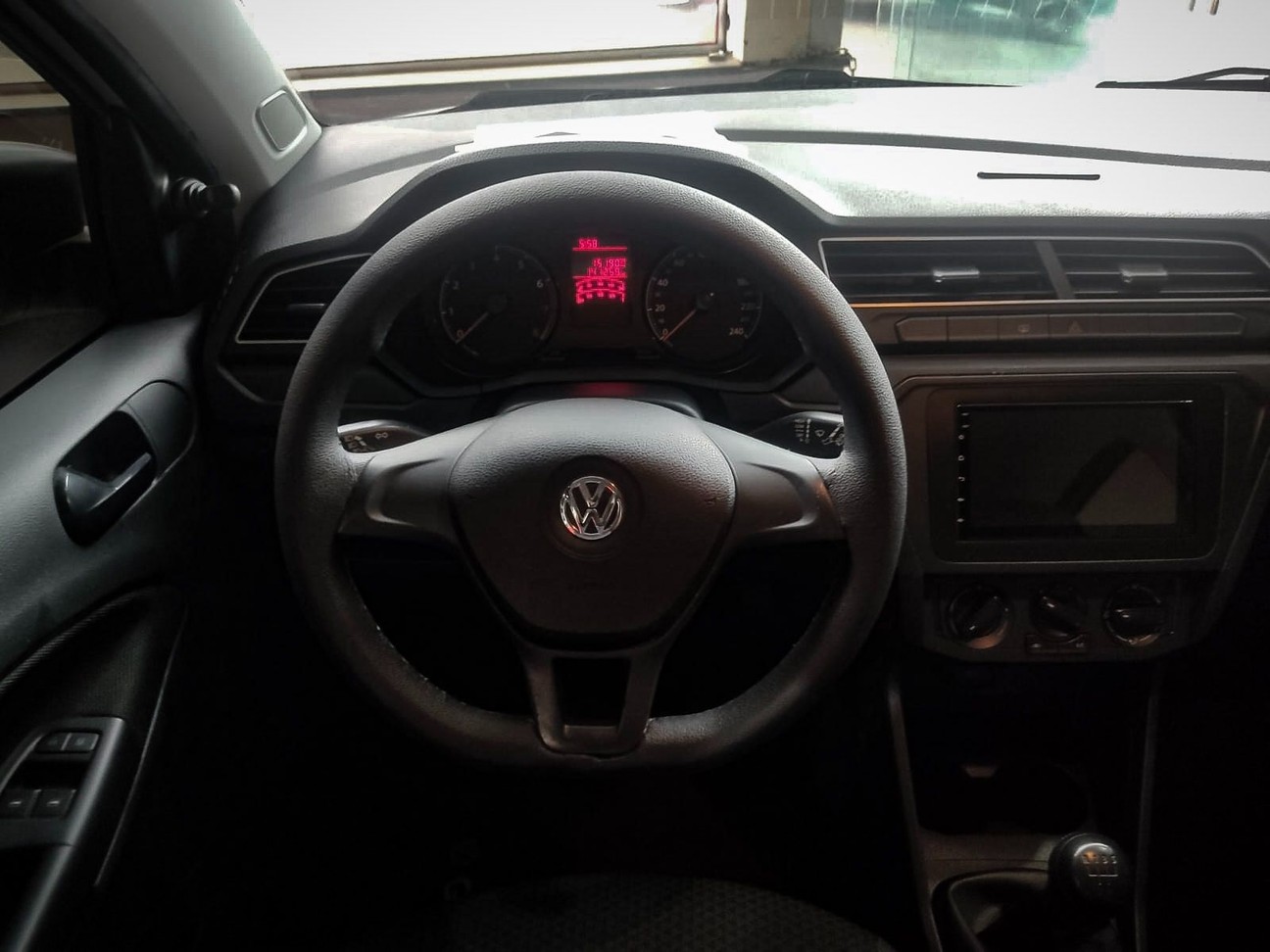 VOLKSWAGEN GOL