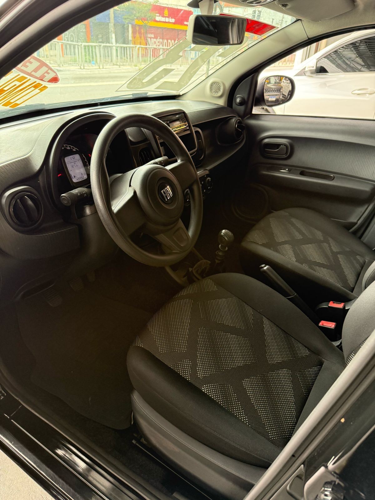 MOBI 1.0 8V EVO LIKE.