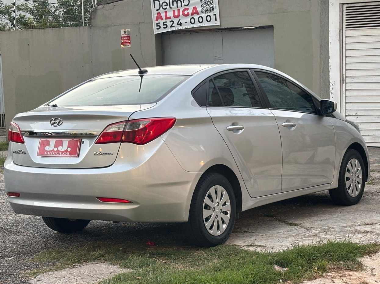 HB20S 1.6 COMFORT STYLE 16V