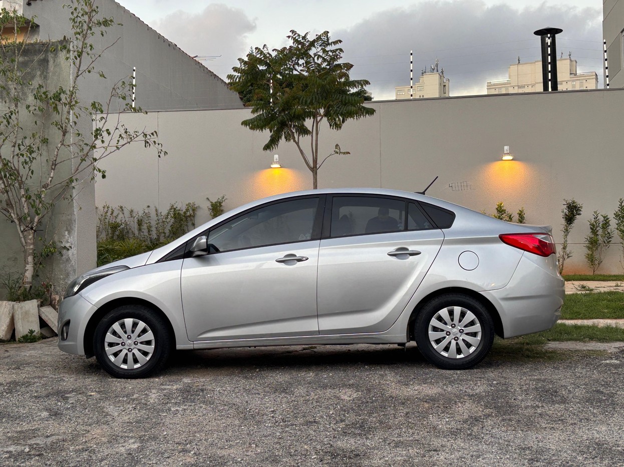 HB20S 1.6 COMFORT STYLE 16V