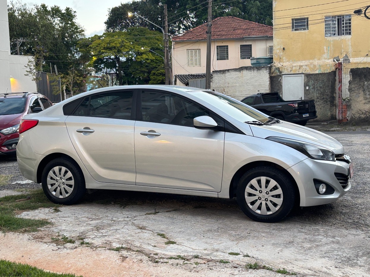 HB20S 1.6 COMFORT STYLE 16V