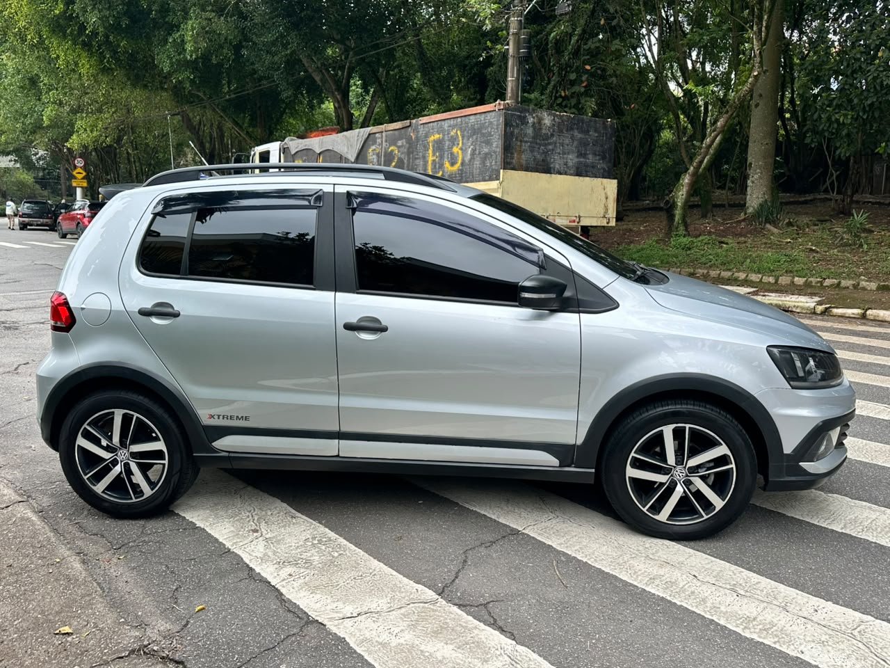 VOLKSWAGEN FOX