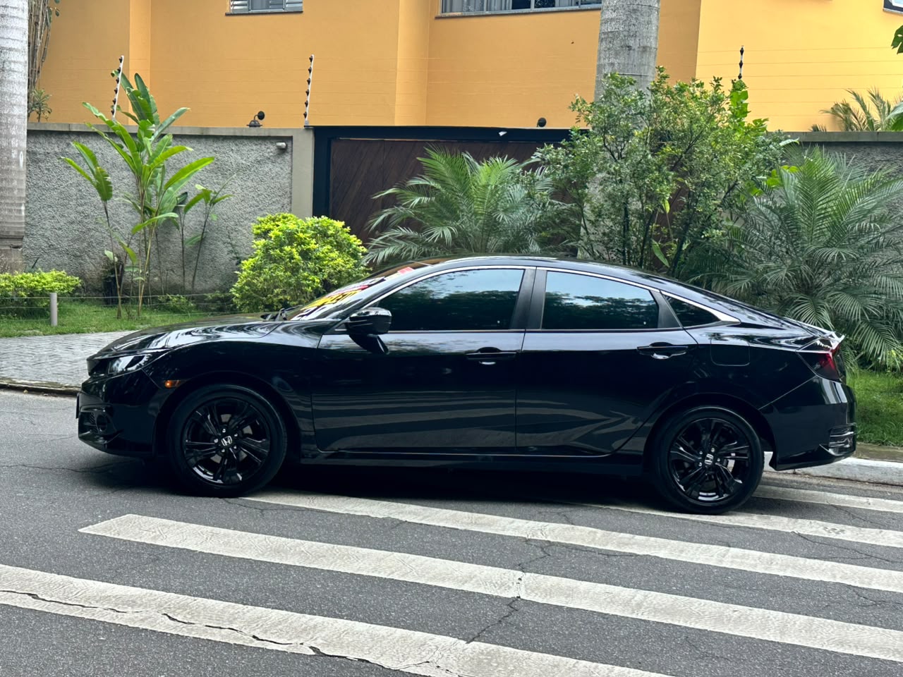 HONDA CIVIC
