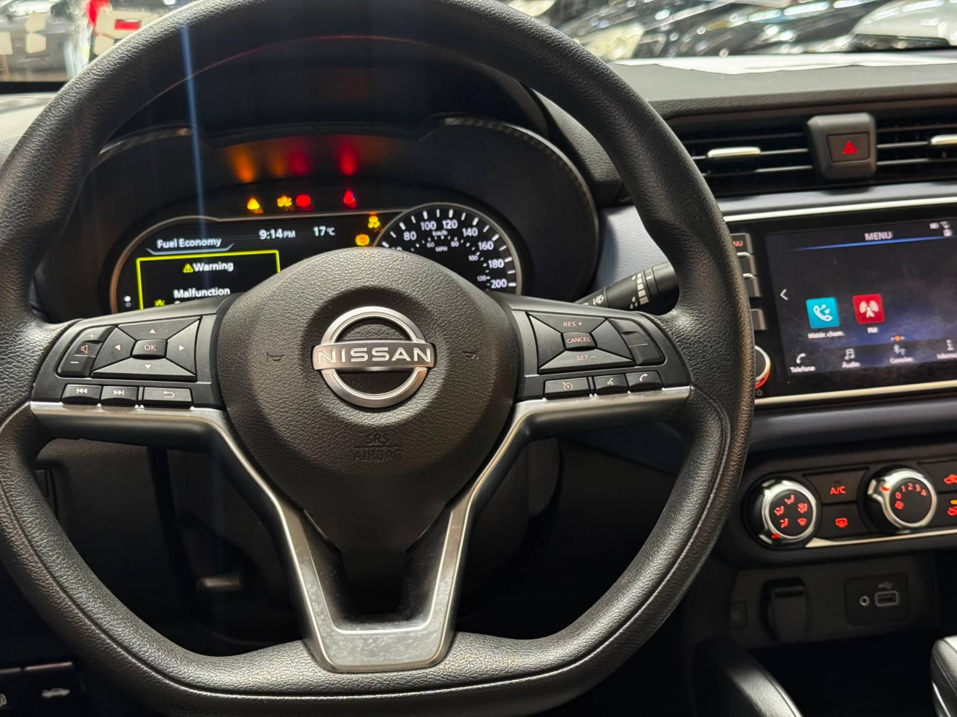 NISSAN VERSA