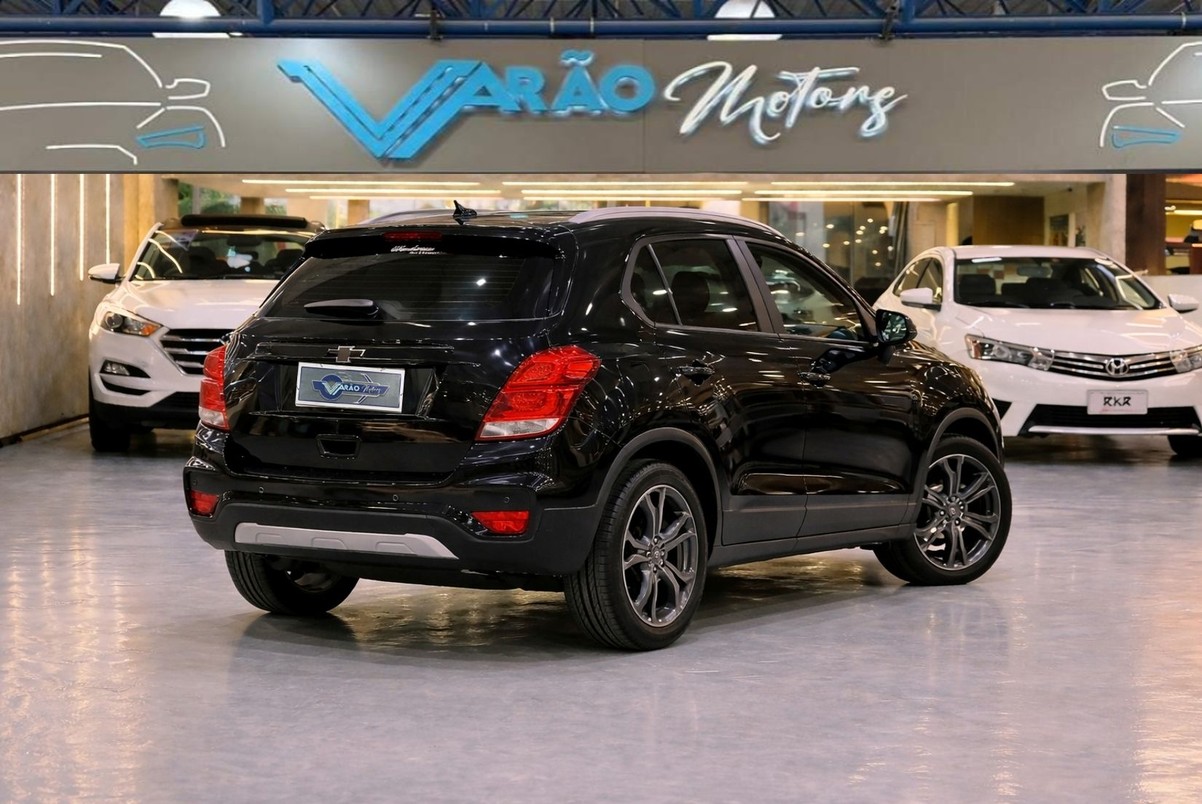 CHEVROLET TRACKER
