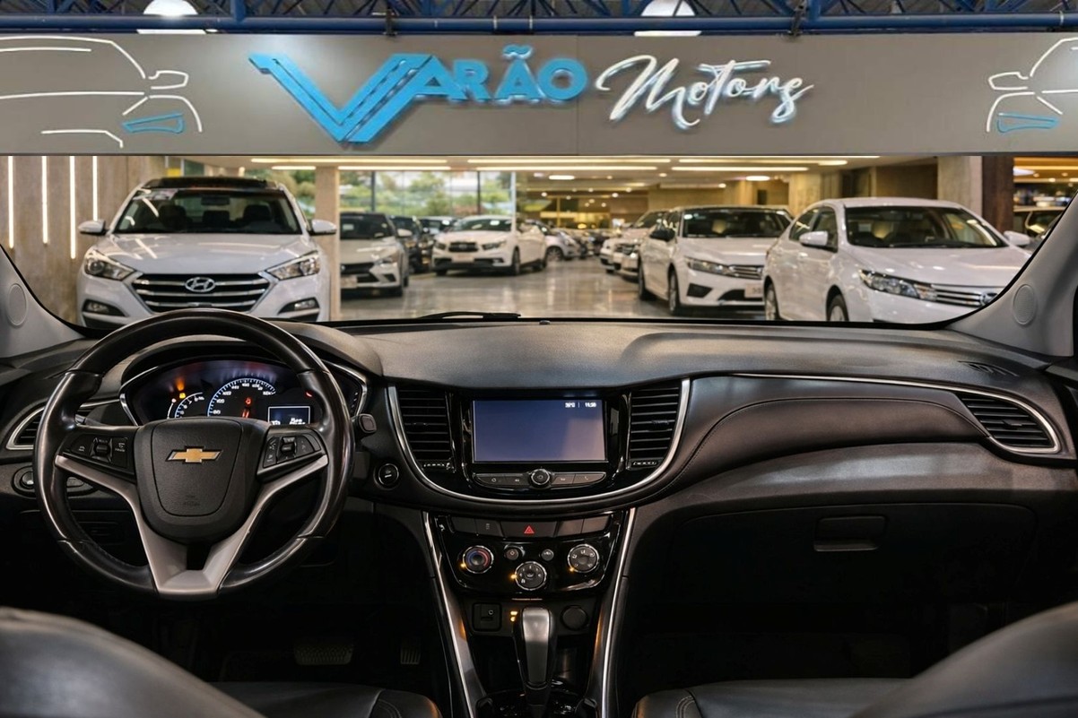 CHEVROLET TRACKER