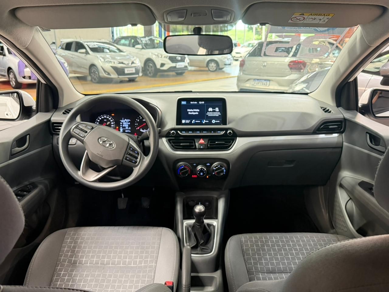 HYUNDAI HB20S