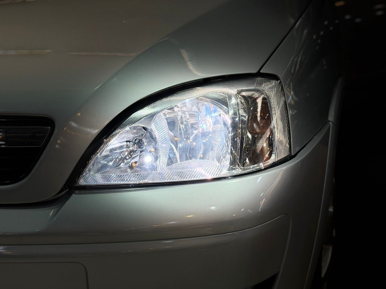 CHEVROLET CORSA
