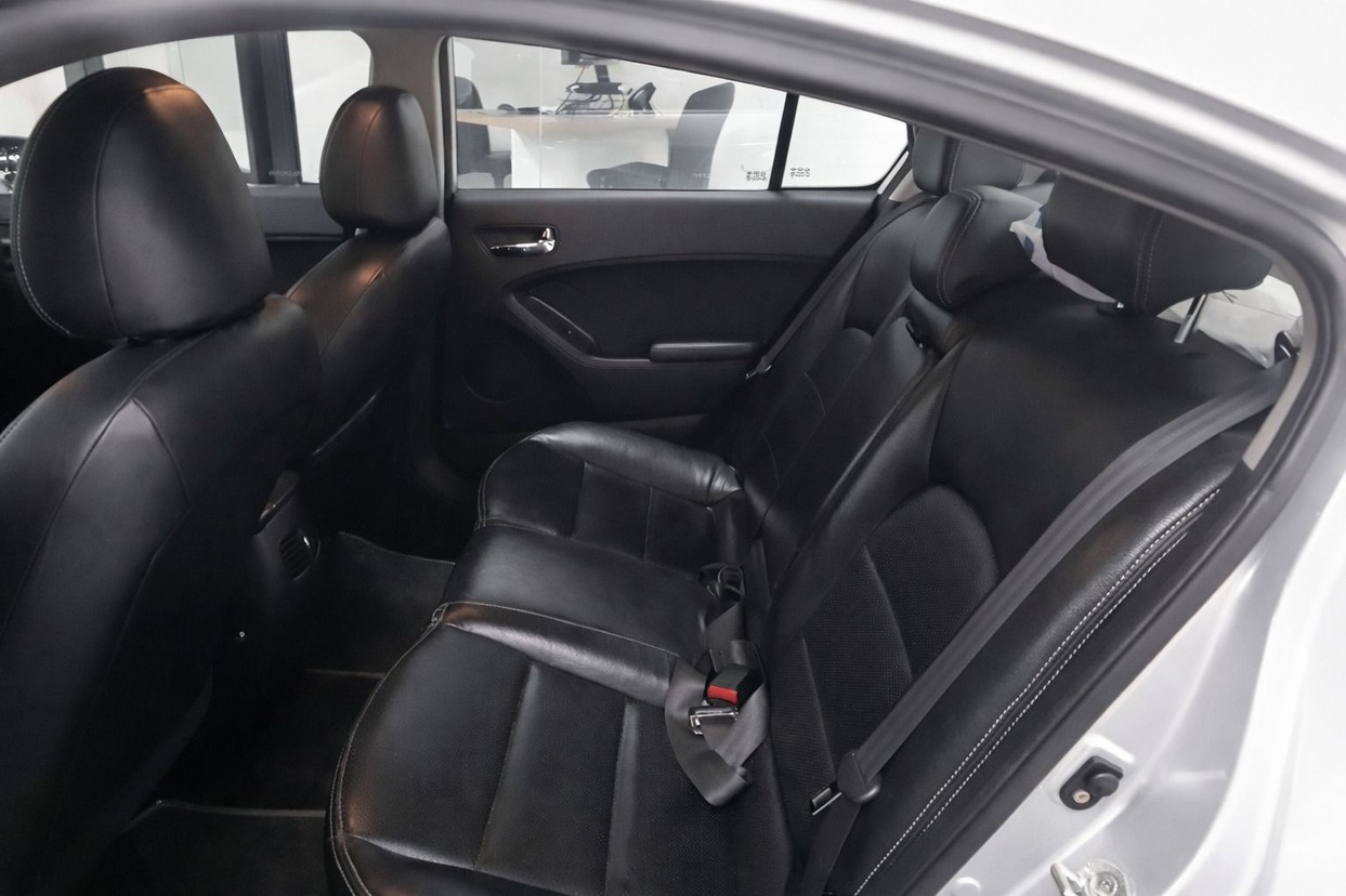 KIA CERATO
