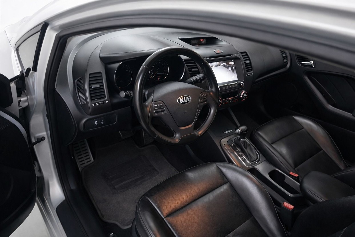KIA CERATO