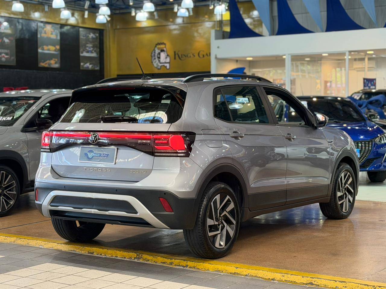 VOLKSWAGEN T-CROSS