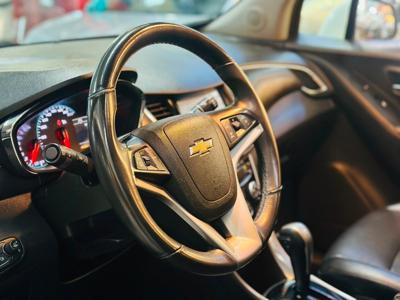 CHEVROLET TRACKER
