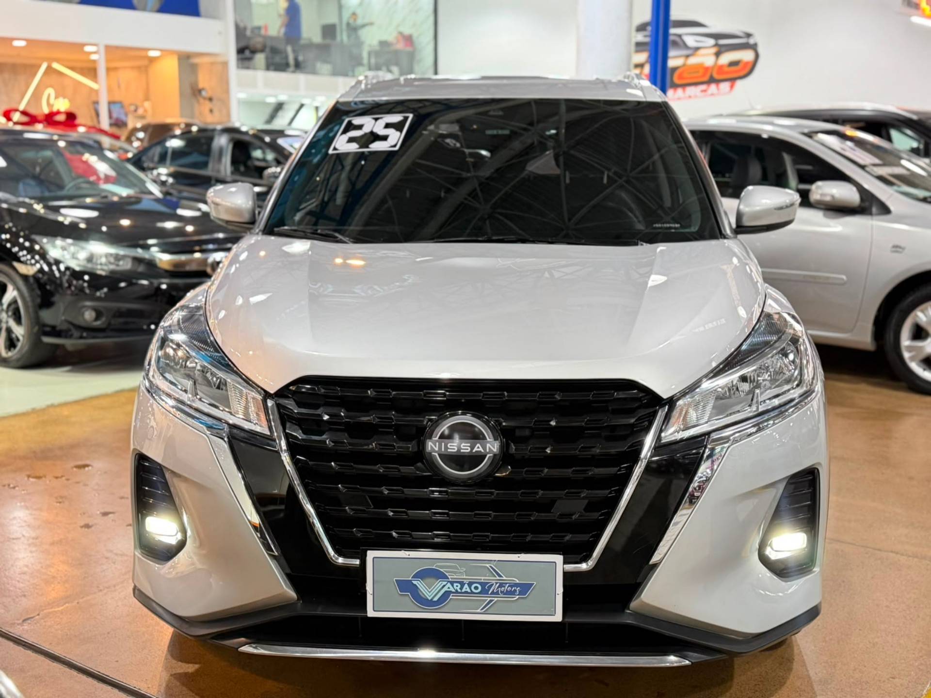 NISSAN KICKS PLAY