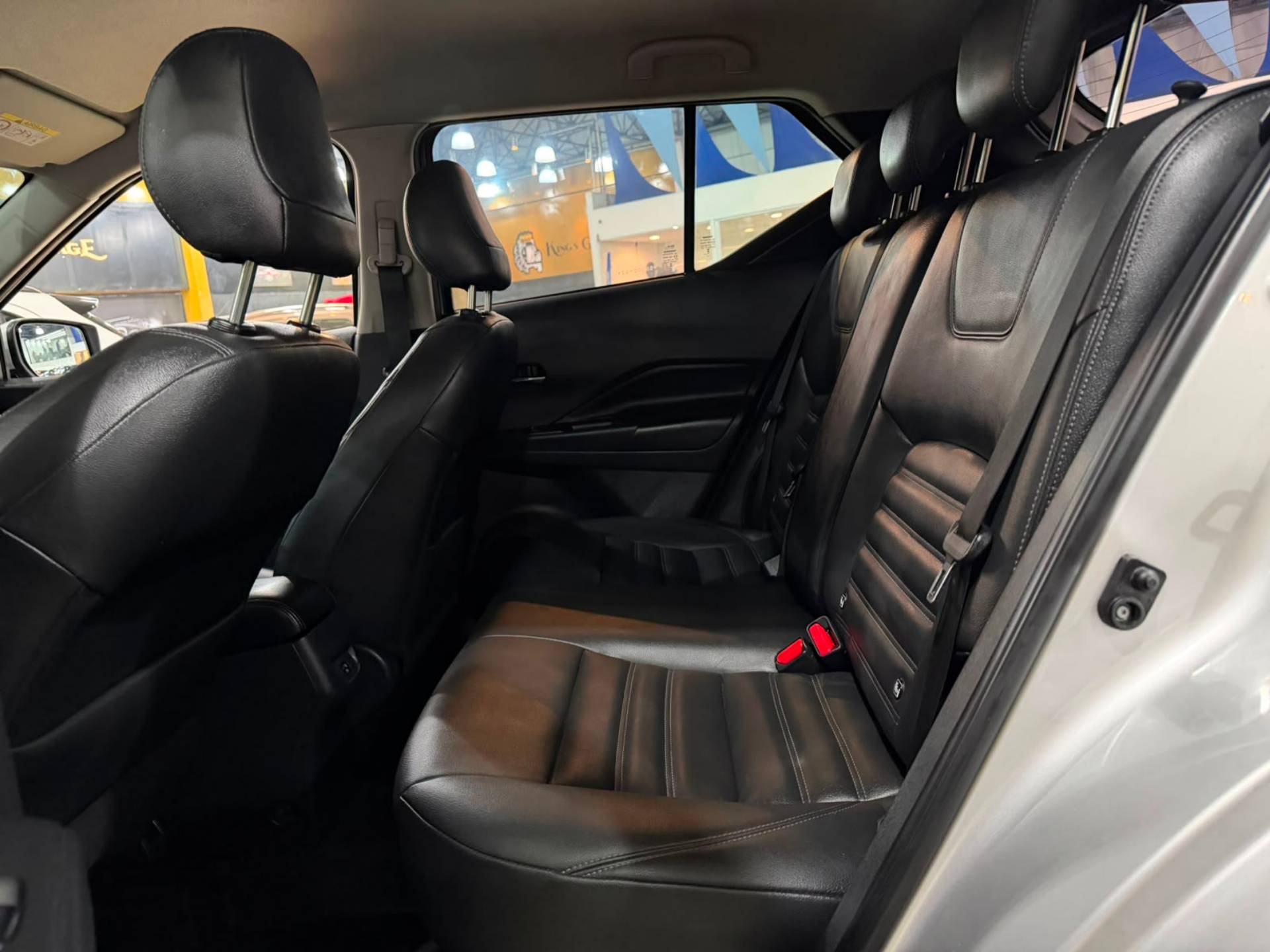 NISSAN KICKS PLAY