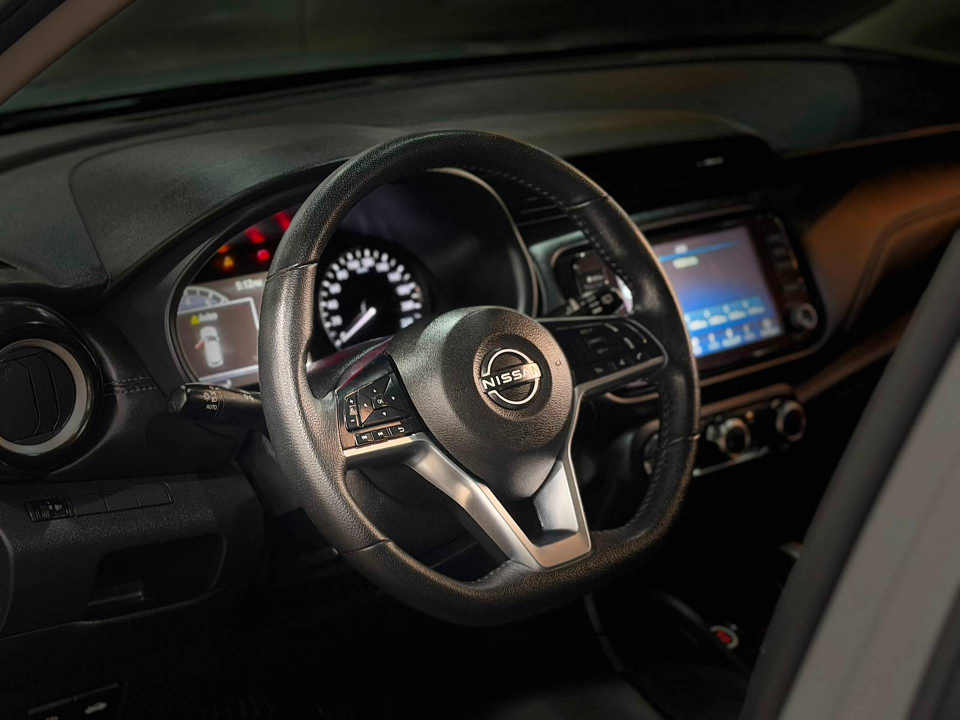 NISSAN KICKS PLAY