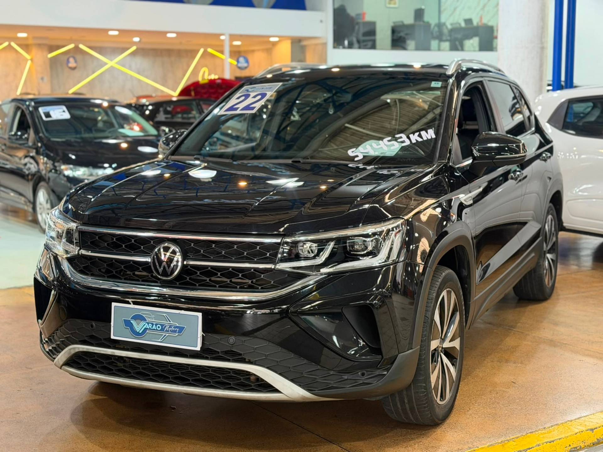VOLKSWAGEN TAOS