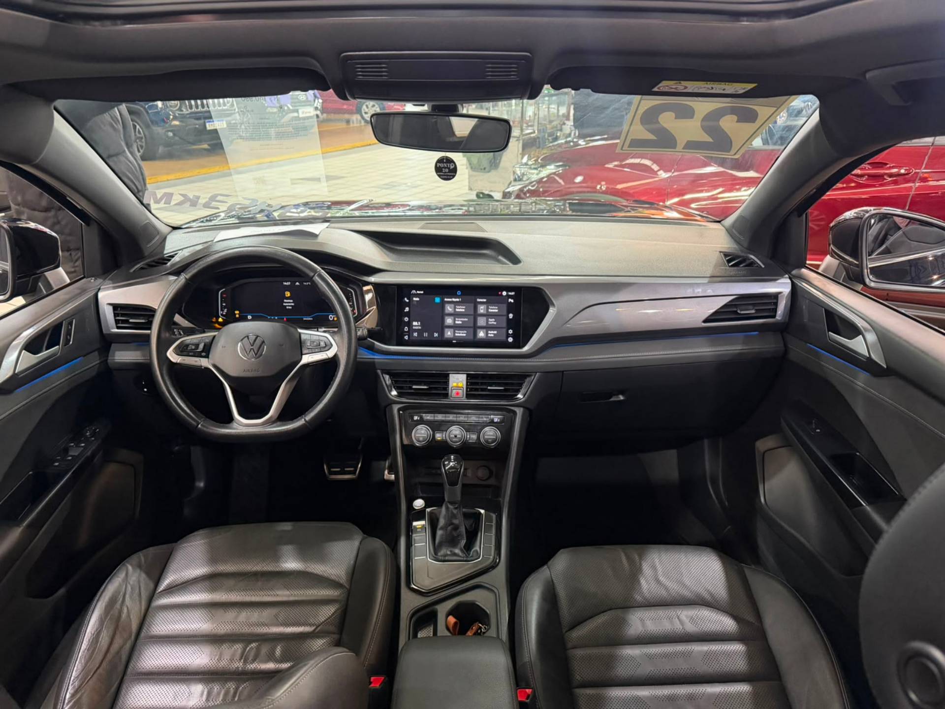 VOLKSWAGEN TAOS