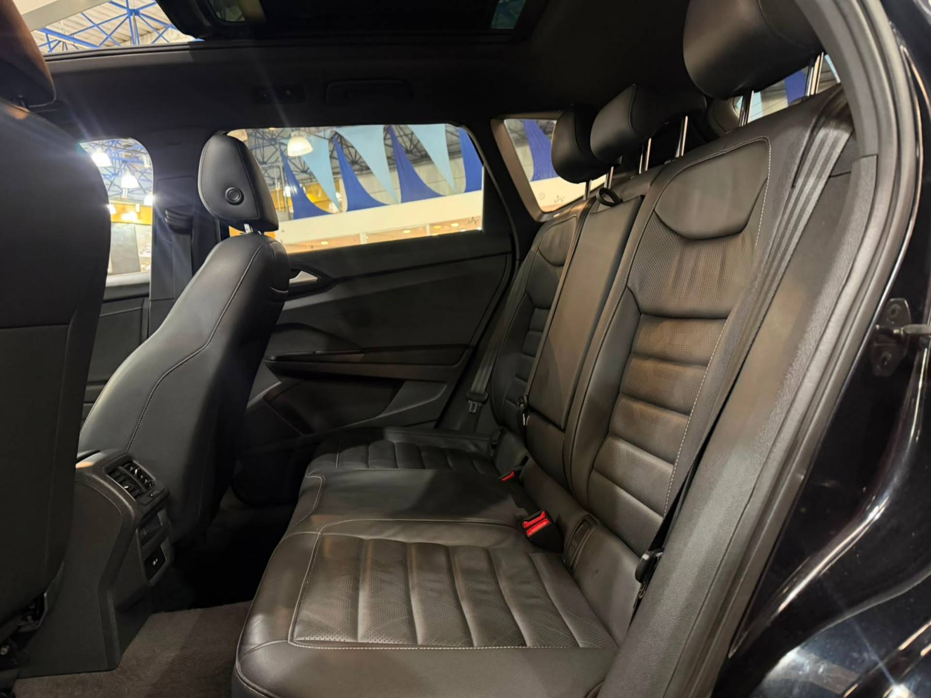VOLKSWAGEN TAOS