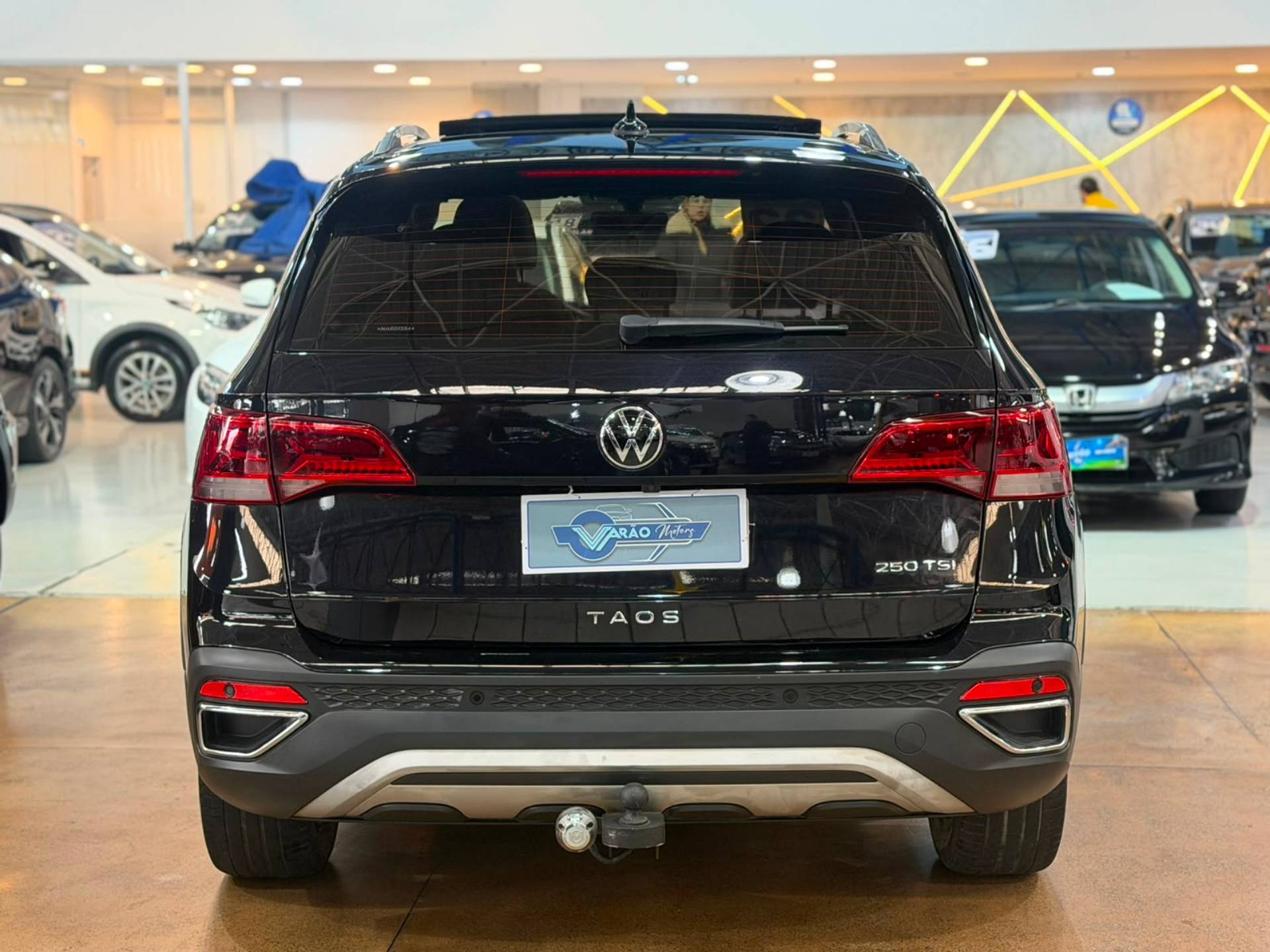 VOLKSWAGEN TAOS