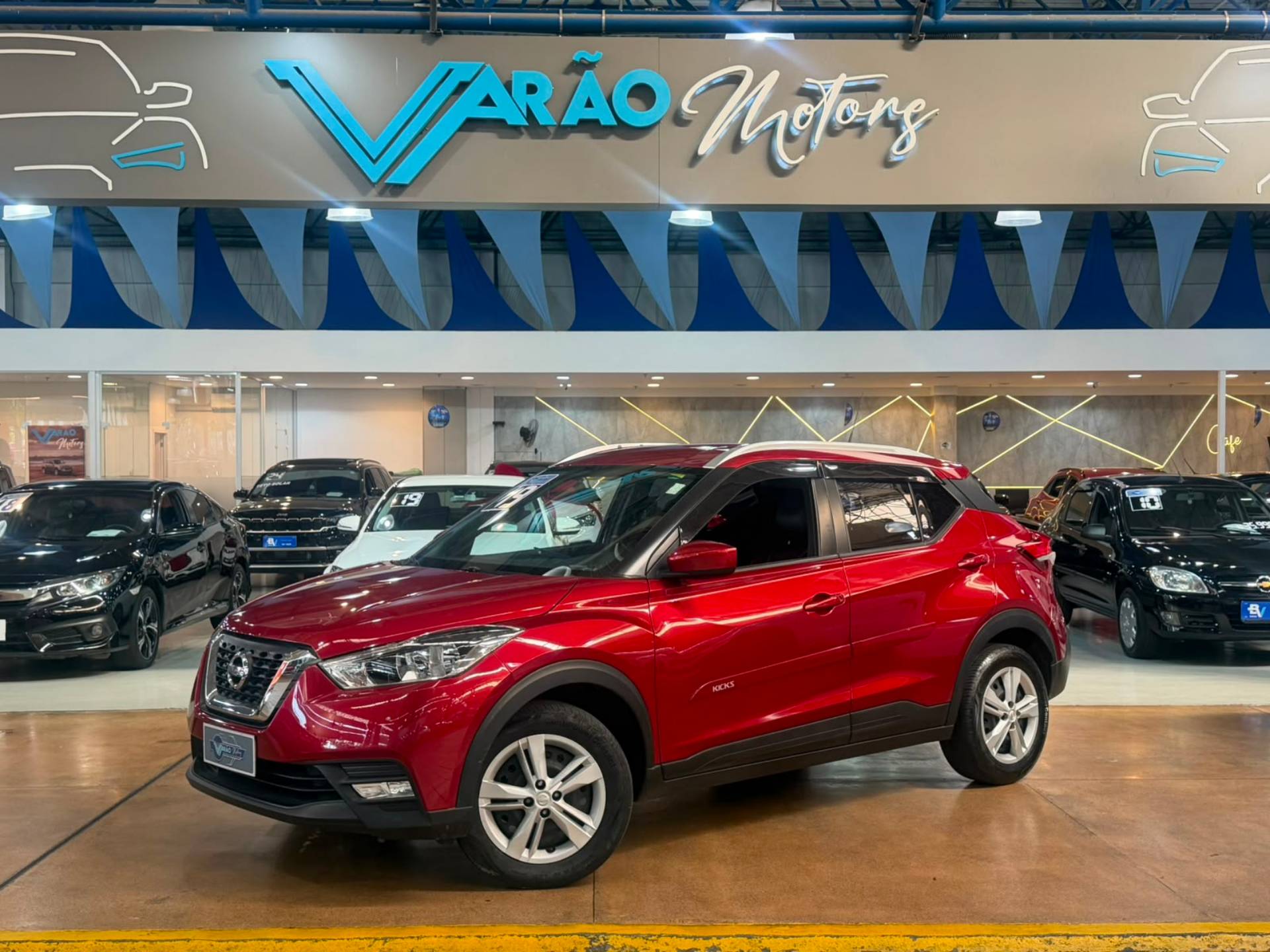 NISSAN KICKS
