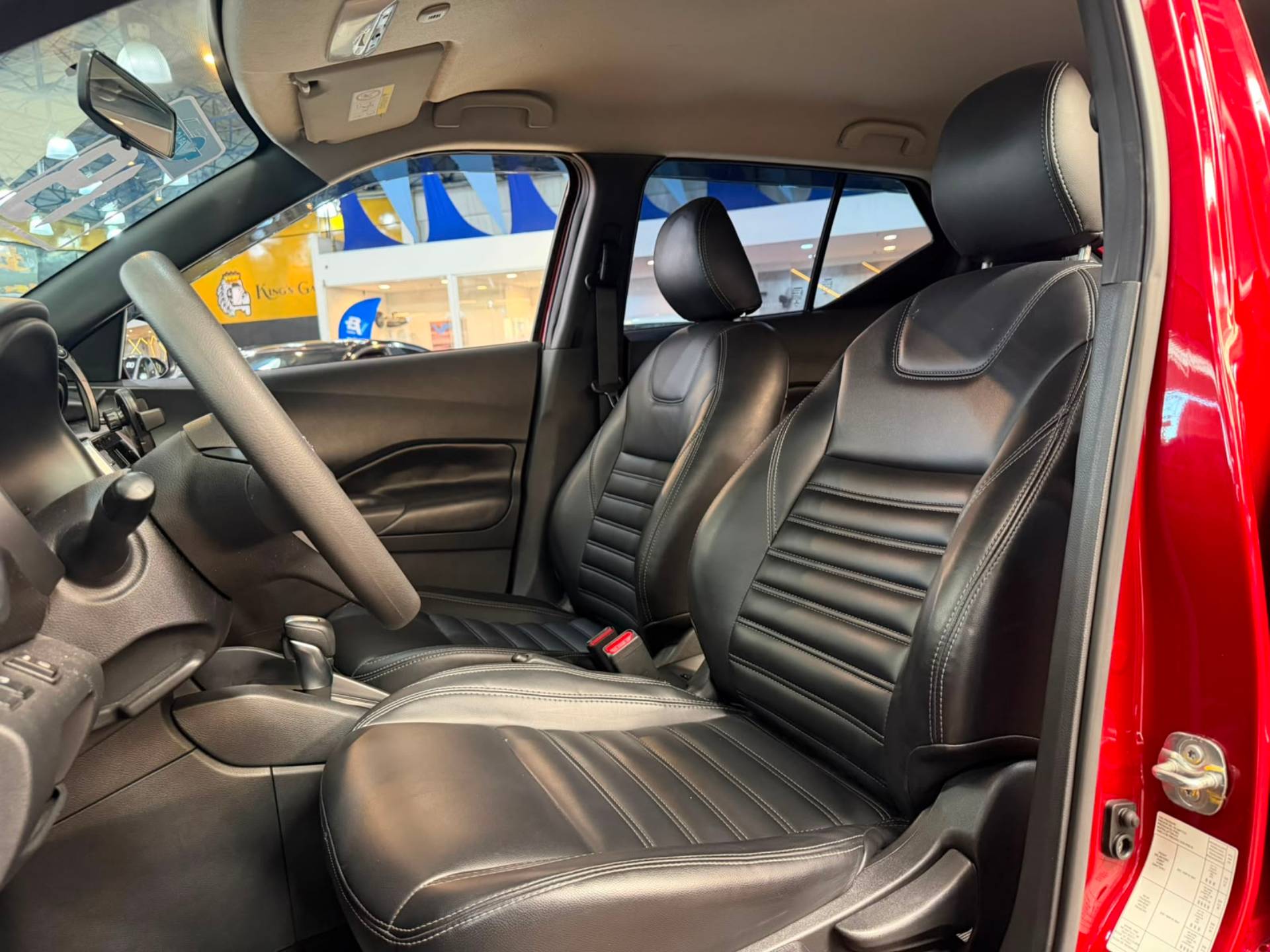NISSAN KICKS
