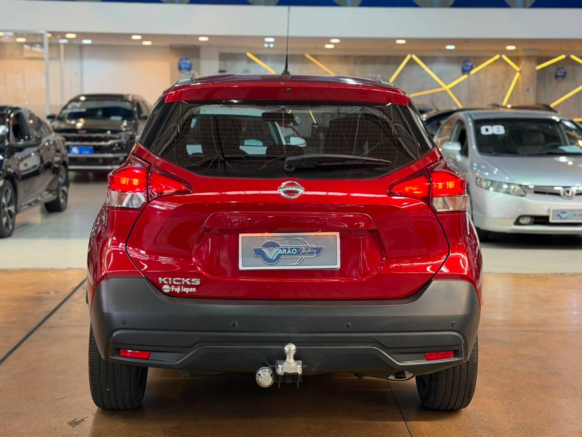 NISSAN KICKS