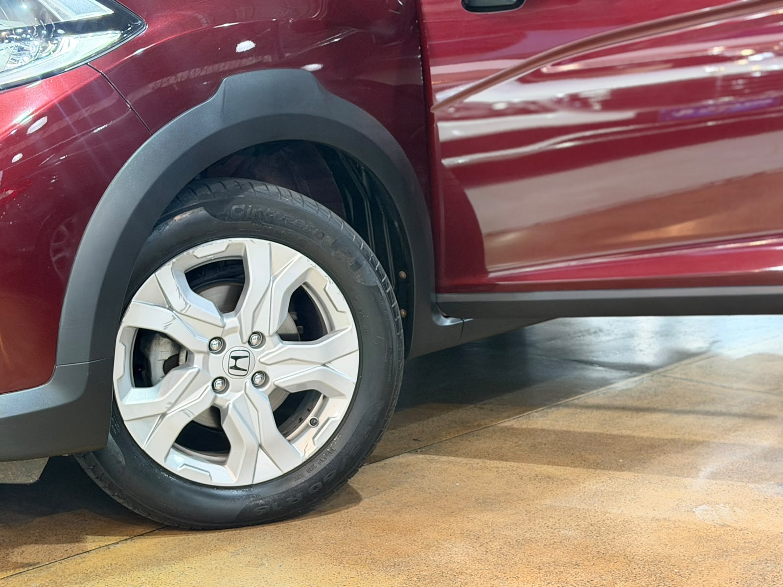 HONDA WR-V