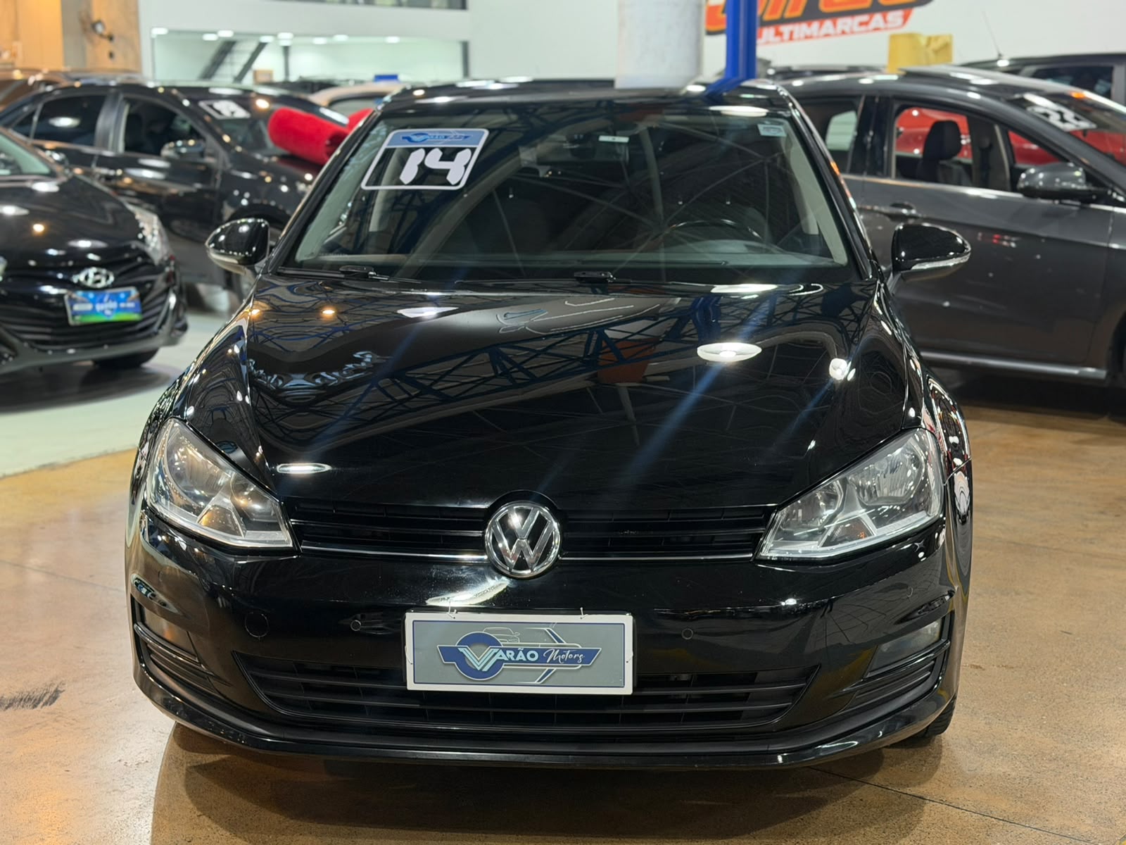 VOLKSWAGEN GOLF
