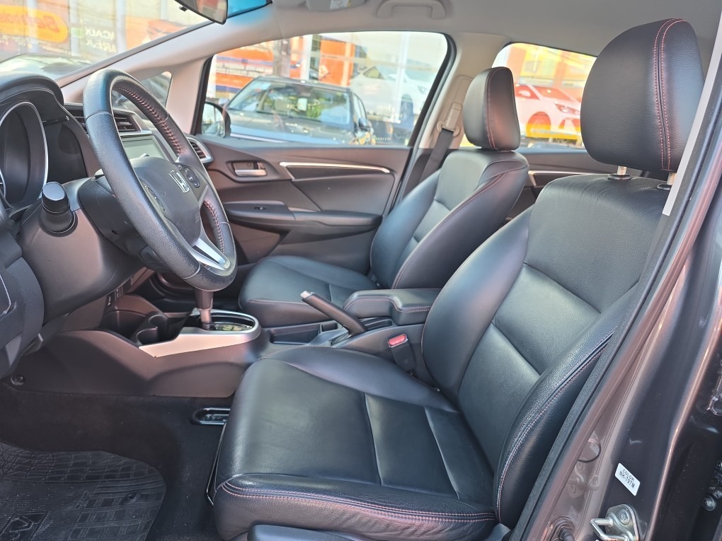 HONDA WR-V