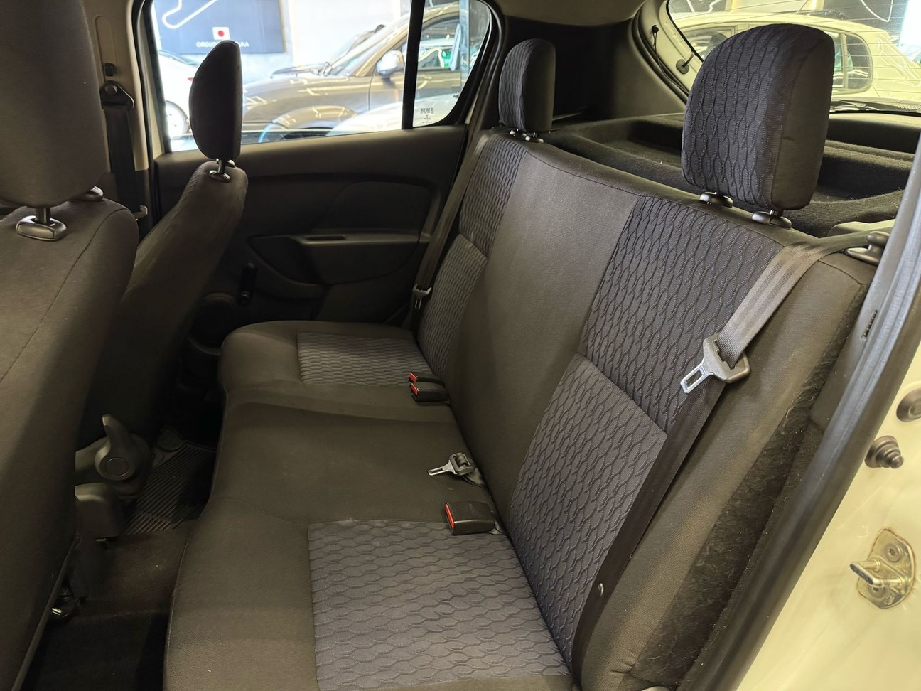 Car Image 11