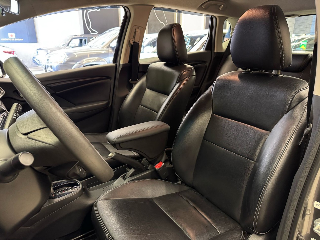 Car Image 10