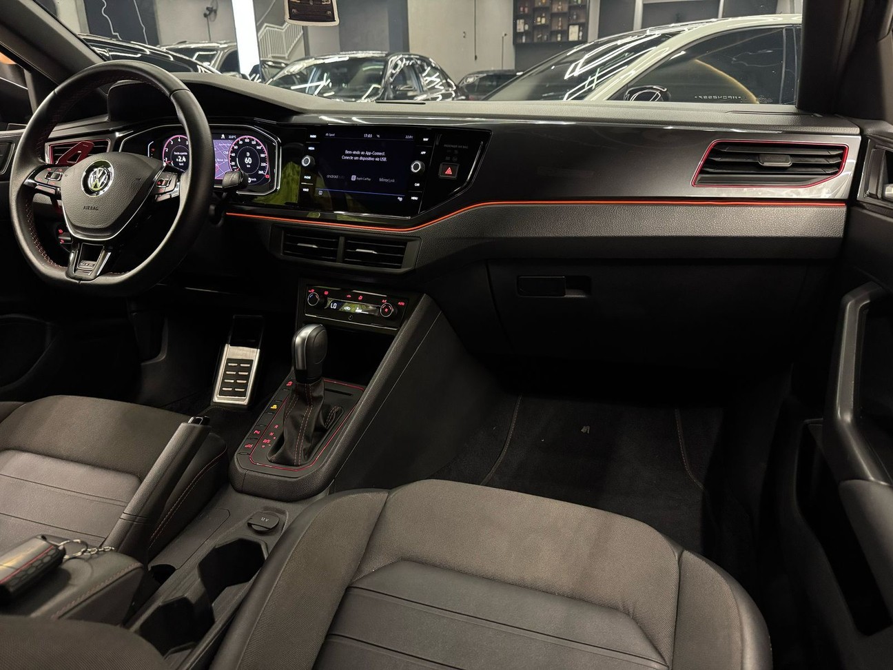Car Image 9