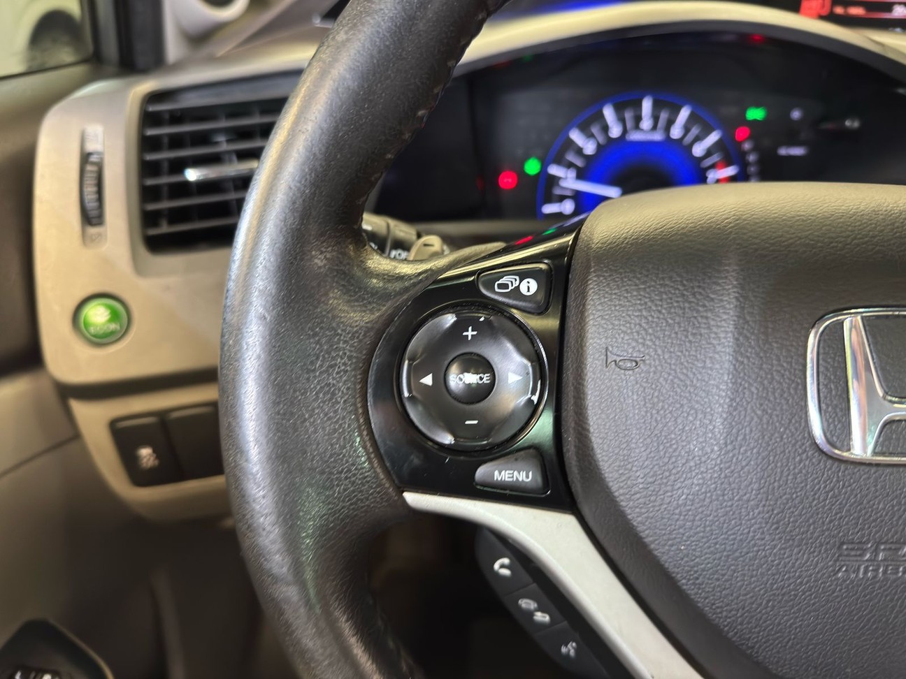 Car Image 16