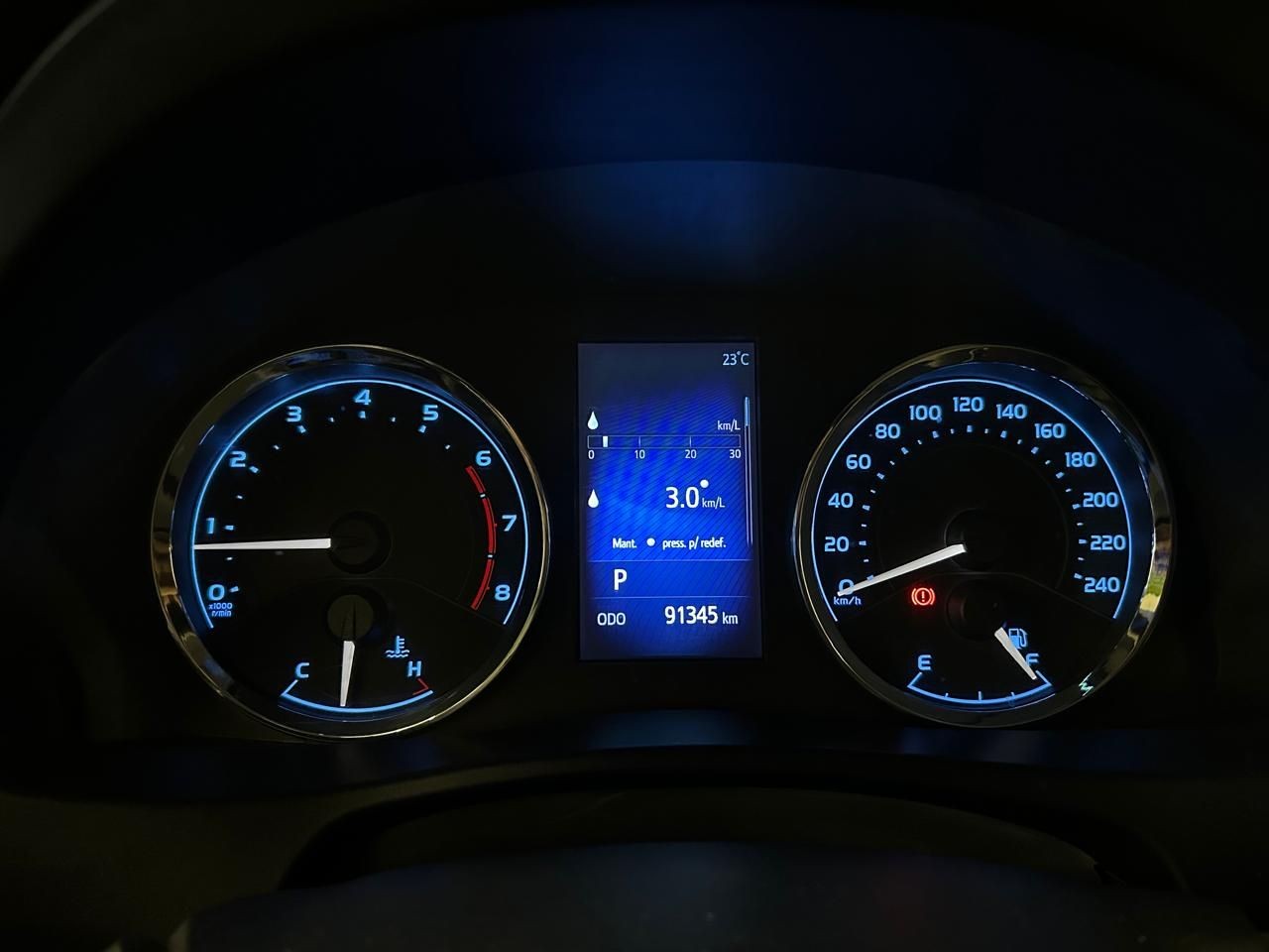Car Image 13