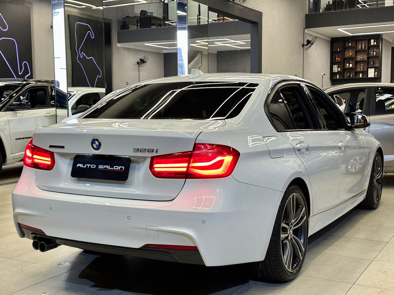 328i 2.0 M SPORT 16V