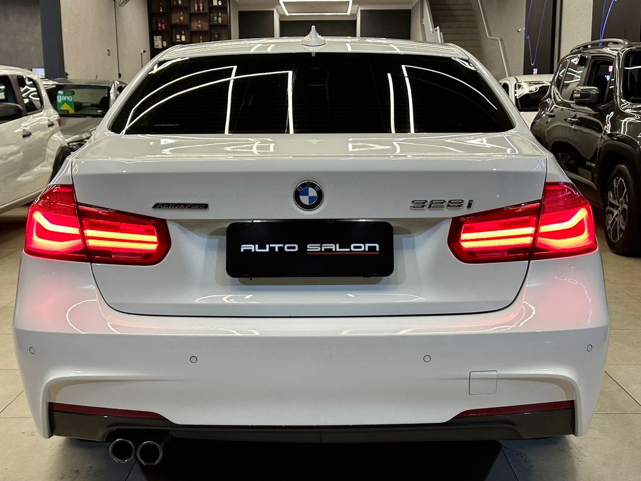 328i 2.0 M SPORT 16V