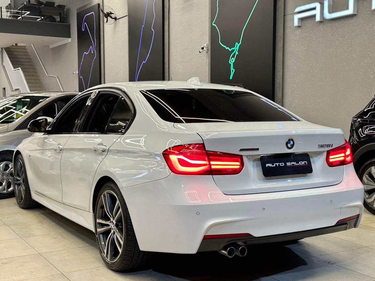 328i 2.0 M SPORT 16V