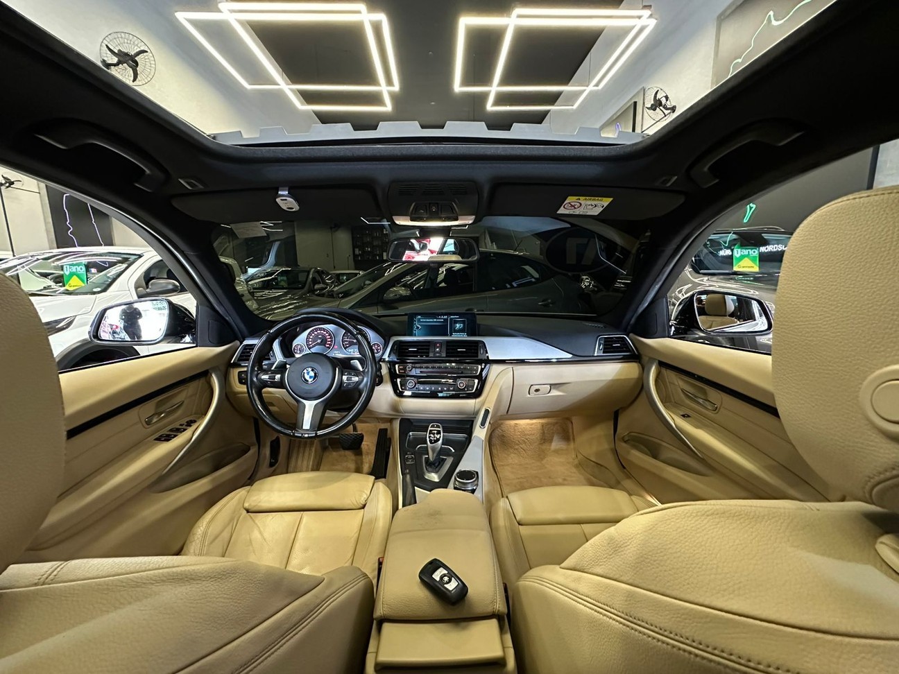 328i 2.0 M SPORT 16V