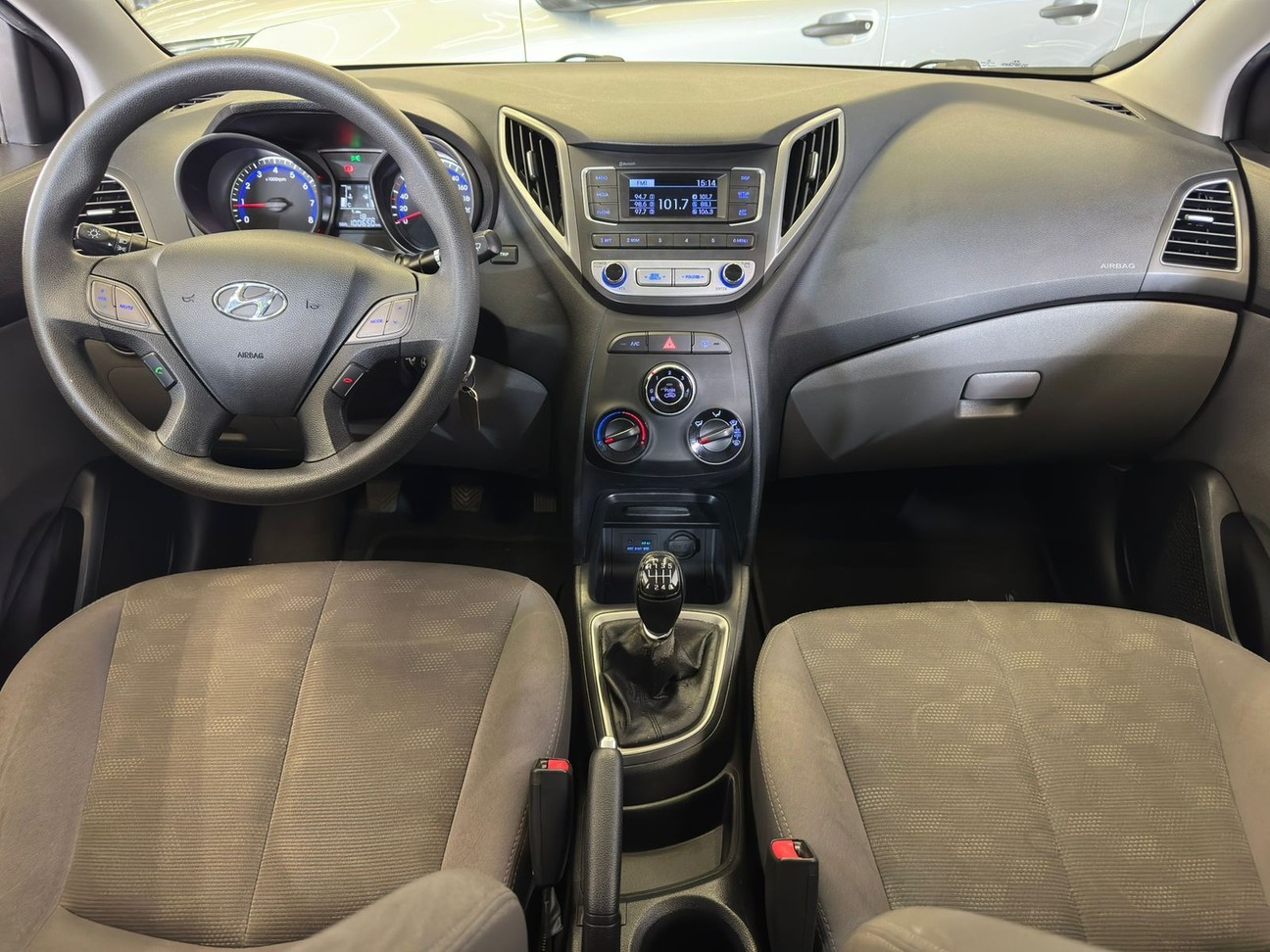 HB20S 1.6 COMFORT STYLE 16V