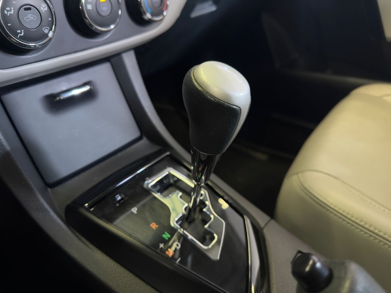 COROLLA 1.8 GLI UPPER 16V